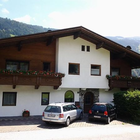 Apartment Alpin Aschau Im Zillertal Eksteriør billede