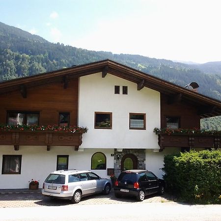 Apartment Alpin Aschau Im Zillertal Eksteriør billede